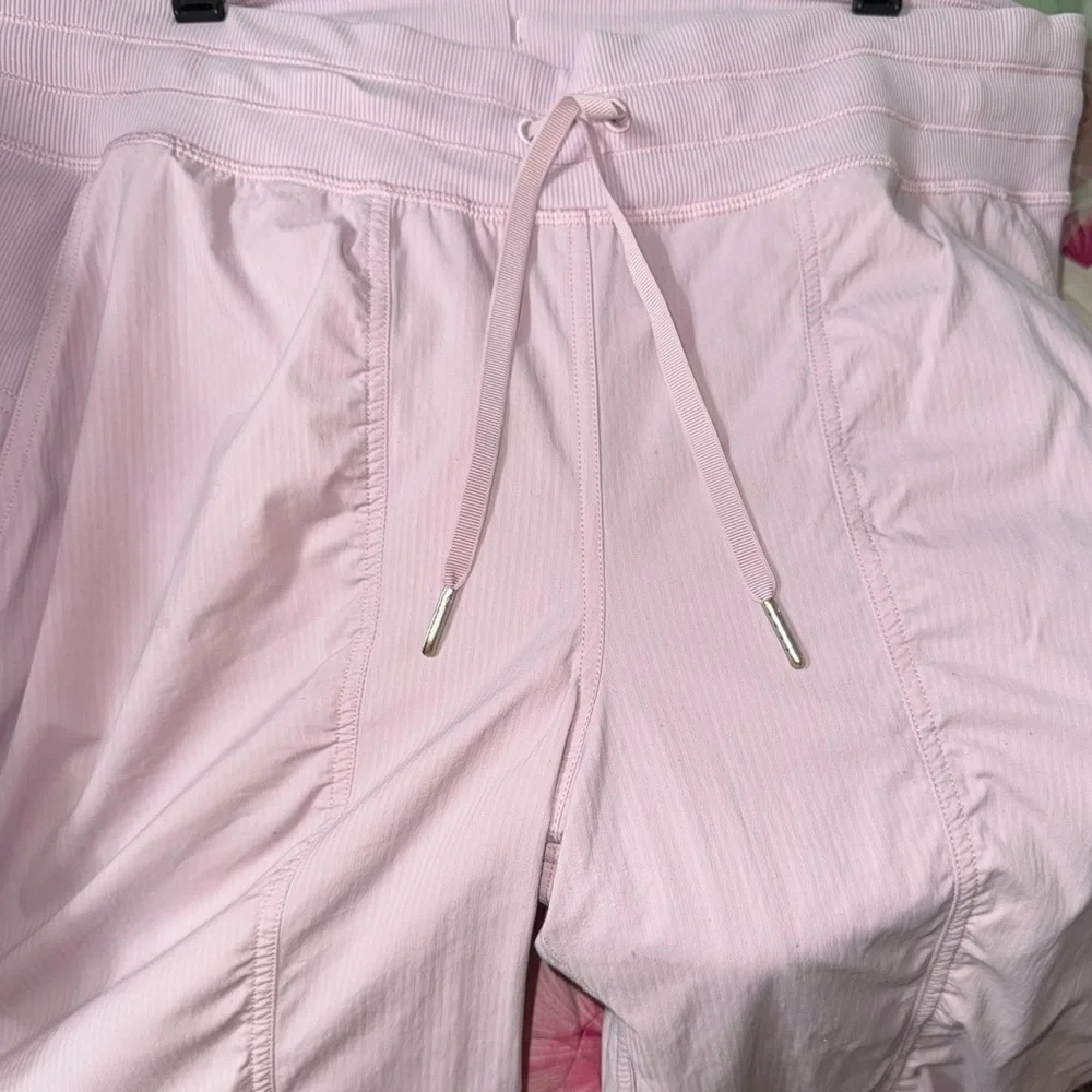 Lululemon Women's Pink dance studio joggers lined ****PLEASE READ DESCRIPTION*